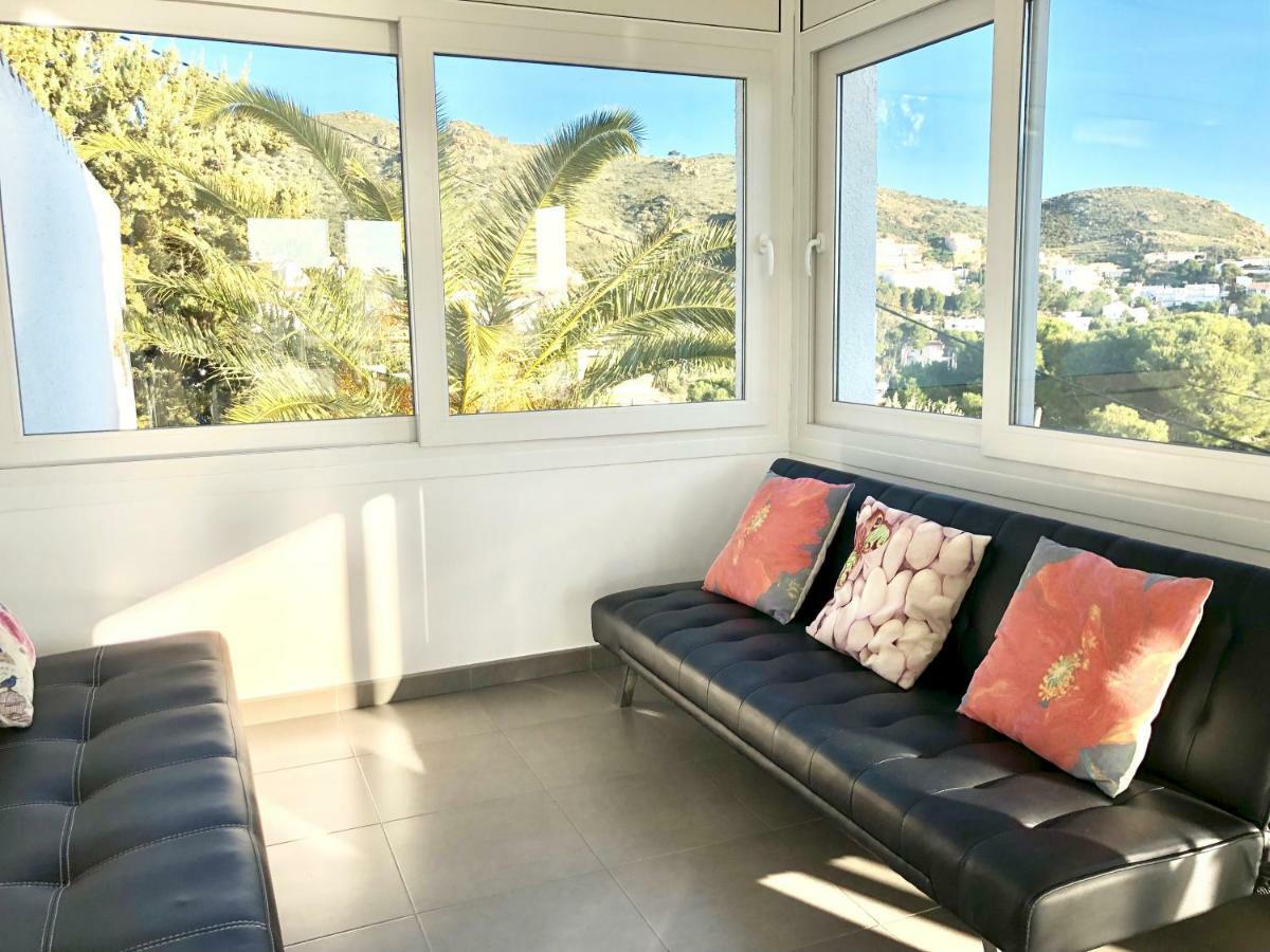Chalet Doble Almadraba Villa Roses Kültér fotó