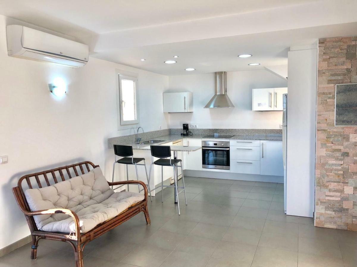 Chalet Doble Almadraba Villa Roses Kültér fotó