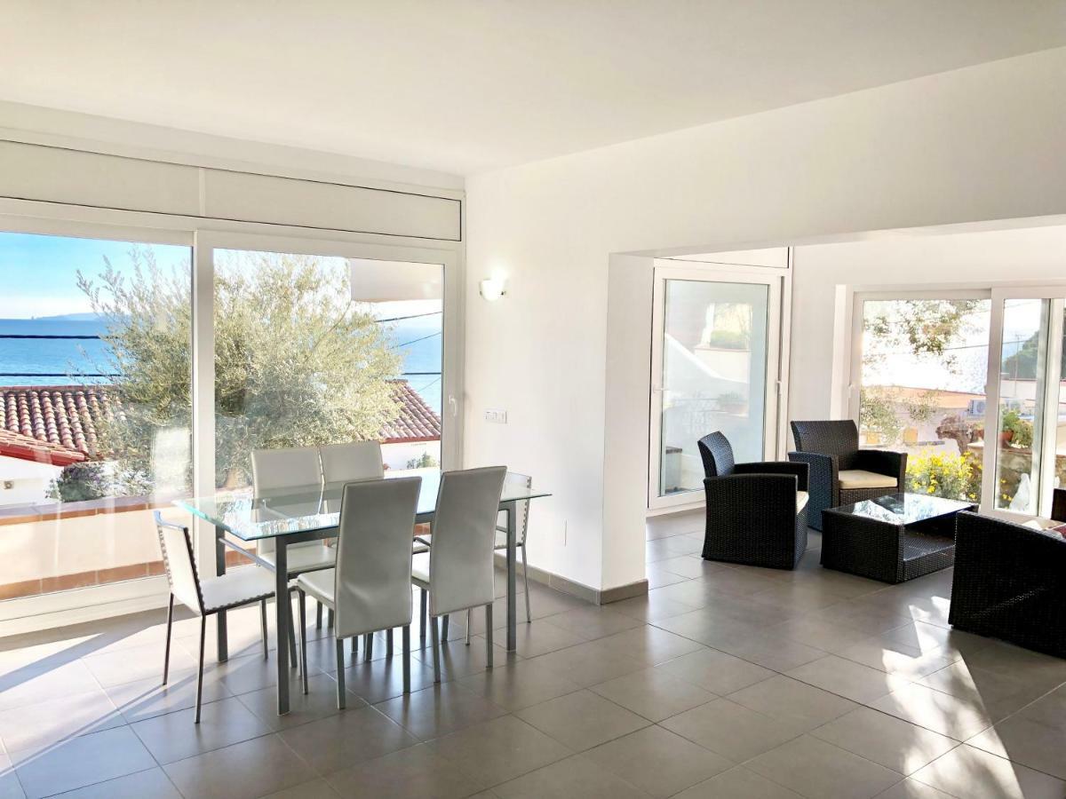Chalet Doble Almadraba Villa Roses Kültér fotó