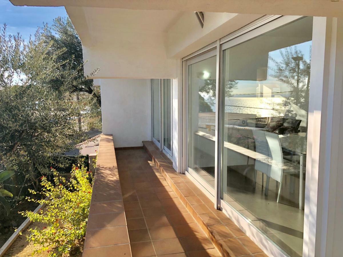 Chalet Doble Almadraba Villa Roses Kültér fotó